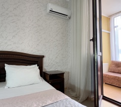 4х местный комфорт-плюс с видом на бассейн в Эргес