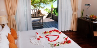 Острова Пхи-Пхи: Курортный отель Phi Phi Holiday Resort Leam Tong Beach