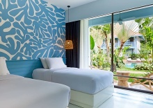 Номер Deluxe с видом на бассейн в The Peri Hotel Hua Hin