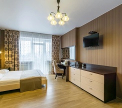 Улучшенный с балконом в Аист