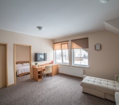 Семейный четырехместный в Dom hotel dme
