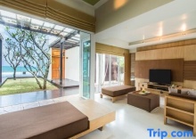 Вилла с 3 комнатами beachfront в Aleenta Phuket Phang Nga Resort and Spa