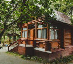 Семейный коттедж с балконом (общая ванная комната) в Тунайча