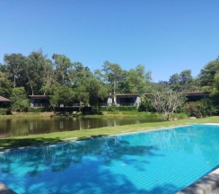 Двухместный номер Deluxe с балконом двуспальная кровать в The Touch Green Naiyang Hotel & Fitness