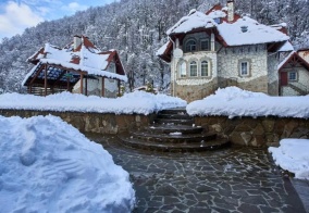 Апарт-отели Snow village в Эстосадке