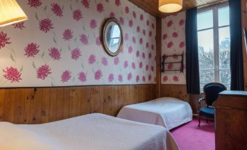 Трёхместный номер Standard в Hôtel Esmeralda