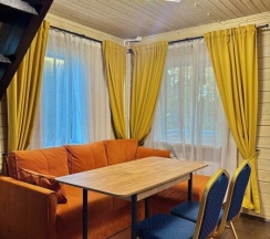 Коттедж 2 спальни в Аленушка