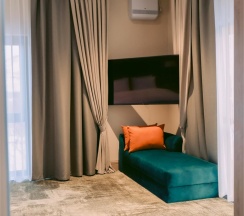 Suite Double Bed and Massage Yamaguchi в Камчатка Шале