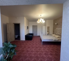 Делюкс четырехместный в Соната