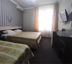 Трёхместный номер в Грант