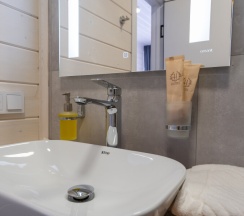 Домик в Calista