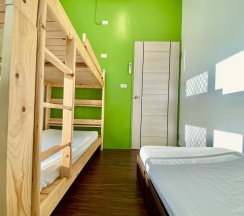 Трёхместный номер Standard в Bayhouse Hostel Penghu
