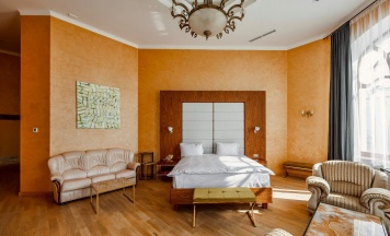 AURORA в Malakhovka Palace