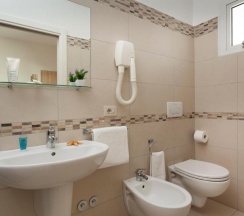 Четырёхместный номер Standard в Hotel Ala