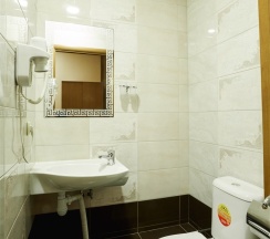 Эконом Стандарт Трехместный в Zb Hotels Айсберг Саратов