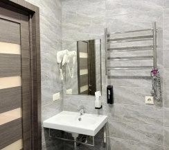 Двухместный номер Standard без окна двуспальная кровать в Aravana
