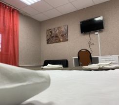 Номер улучшенный с 1 двуспальной кроватью в Застава