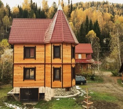Коттедж Замок в Лебедь
