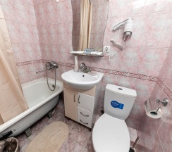 Двухместный Стандартный номер с двумя раздельными кроватями в гостевом доме SV на 2 этаже в Милка