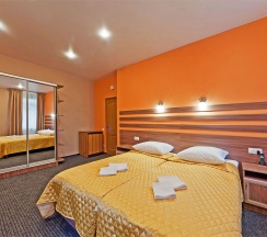 Полулюкс №3 в Виктория