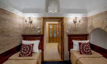 Трёхместный номер Standard в Ориент Стар Хива