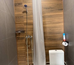 Трехместный номер с балконом в Hotel Loft