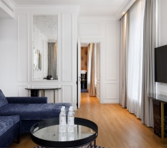 Представительский Люкс в Марриотт Империал Плаза