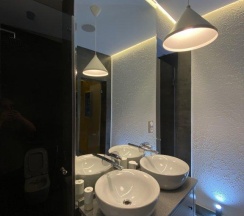 5-местные 2-комнатные апартаменты люкс семейные (мансарда) в Apart Ru Hotel