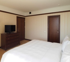 Номер люкс в Radisson Slavyanskaya Hotel Moscow