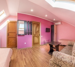 Четырехместный мансарда улучшенный в Ольга