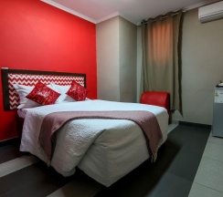 Номер Standard в Metro Hotel Marine Parade