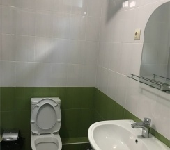 Трёхместный номер Комфорт в Алвард