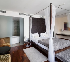 Presidential Suite (Президентский люкс) в Mamaison All-Suites SPA Hotel Pokrovka Moscow