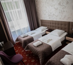 Трехместный комфорт в De`Lore park