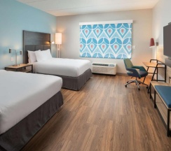 Четырёхместный номер Standard в Tru by Hilton Jacksonville South Mandarin