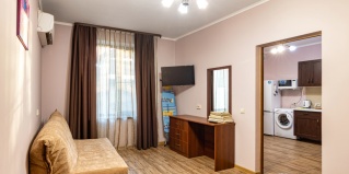 Геленджик: Гостевой дом Гостевой дом на Декабристов