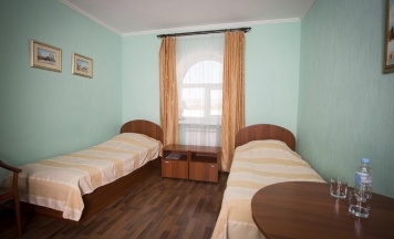 Номер стандарт с 2 односпальными кроватями в Виктория