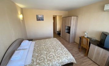 СТАНДАРТ двухместный с двуспальной кроватью в Сталагмит