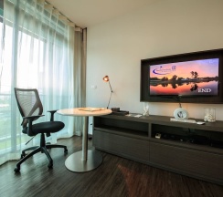 Двухместный номер Standard с балконом 2 отдельные кровати в Civic Horizon Hotel & Residence