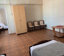 Шестиместный семейный номер Economy в Maxrooms дача Левитана под Плёсом