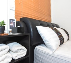 Двухместный номер Standard двуспальная кровать в KAYAN Hostel