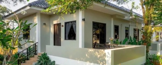 Двухместное бунгало Premium c 1 комнатой двуспальная кровать в Isara Nai Yang Resort