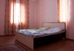 Хостел Apple Hostel Cholpon Ata в Чолпон-Ате