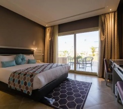 Люкс Family с балконом в Sunrise Crystal Bay Resort