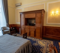 Гагаринский в Парус