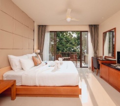 Двухместный полулюкс Seaside Wing двуспальная кровать в Kacha Resort and Spa Koh Chang