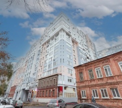 Апартаменты с балконом и с красивым видом из окна в RentPlaza