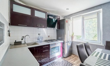 Двухместные апартаменты с балконом и с красивым видом из окна двуспальная кровать в Апартаменты Halva