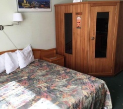 Двухместный номер с 1 кроватью и сауной в Западная