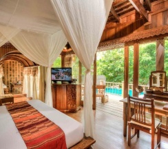 Двухместная вилла Hideaway Pool двуспальная кровать в Santhiya Koh Phangan Resort & Spa